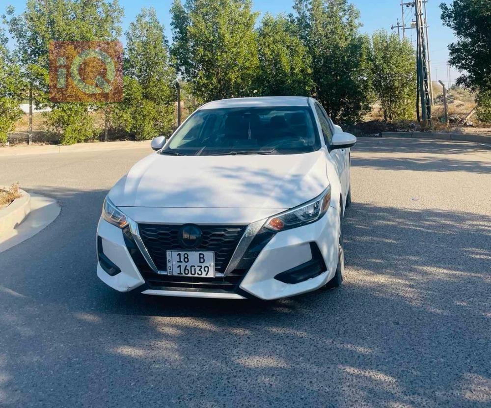 نیسان سێنترا